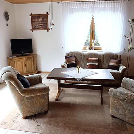 Eifel Garden Hideaway, Cleaning Included * Oberstadtfeld