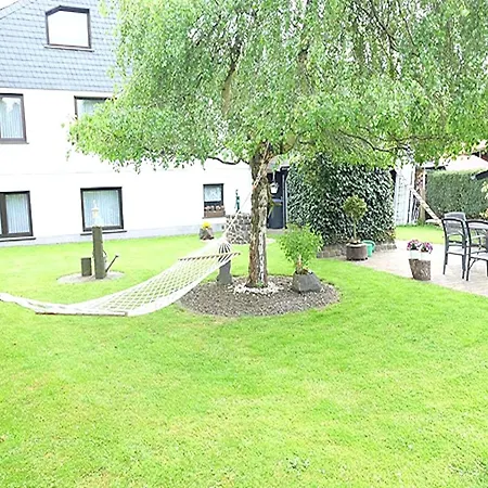 Eifel Garden Hideaway, Cleaning Included