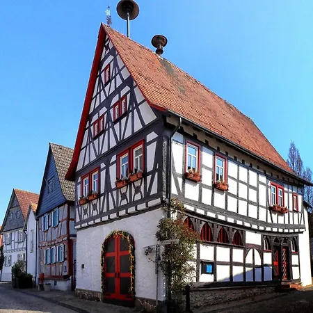 Eifel Garden Hideaway, Cleaning Included * Oberstadtfeld
